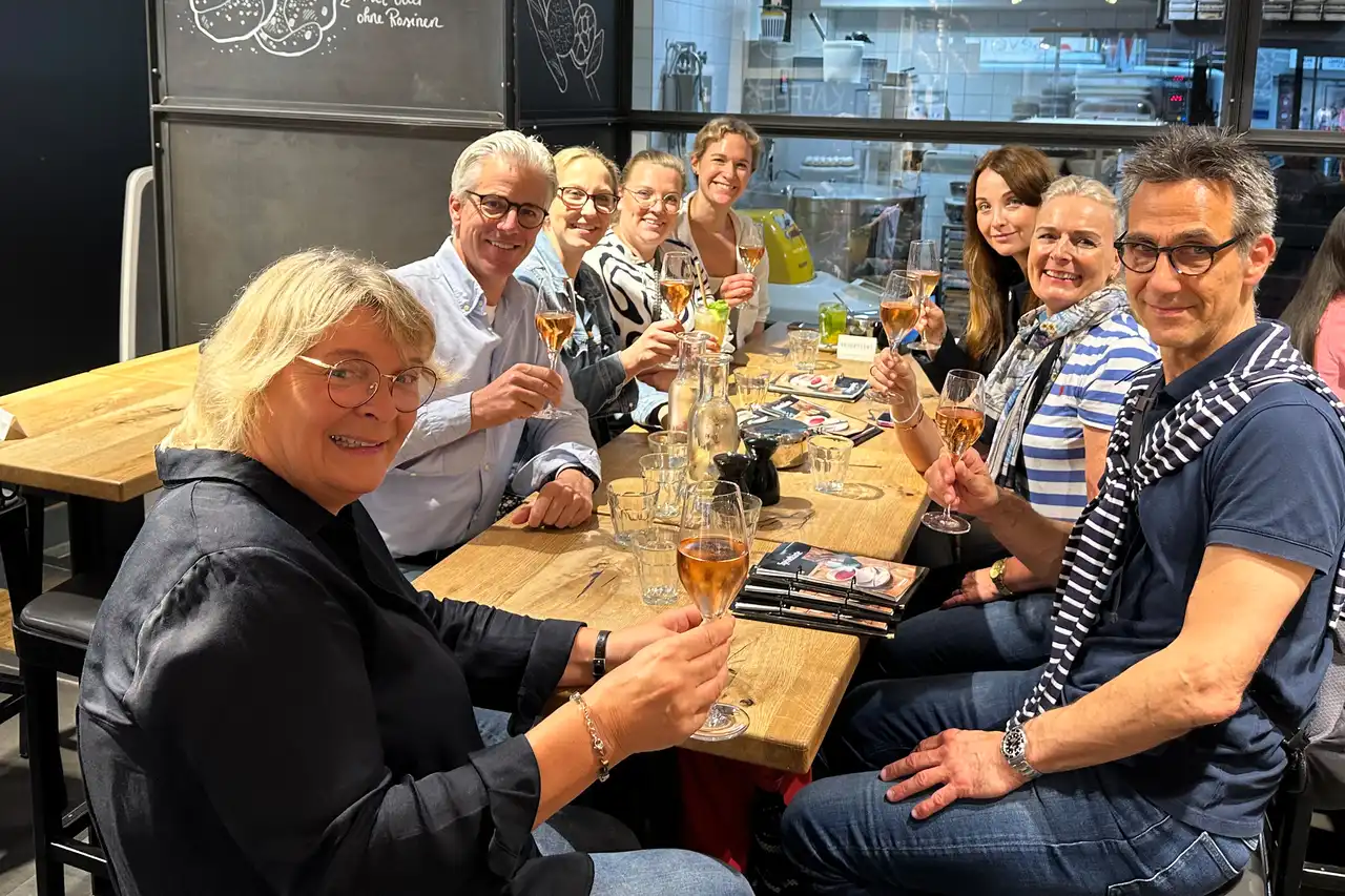 Das Praxisteam beim Restaurantbesuch