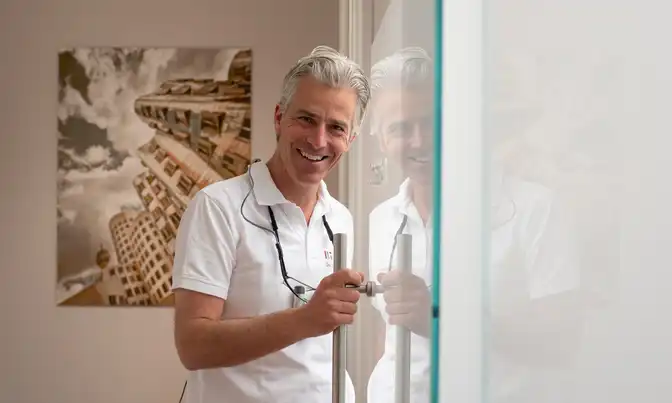 Dr. Froböse und Dr. Fernandez