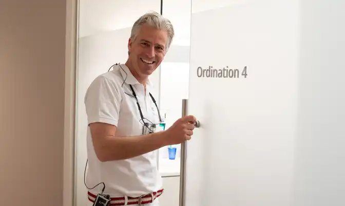 Dr. Froböse